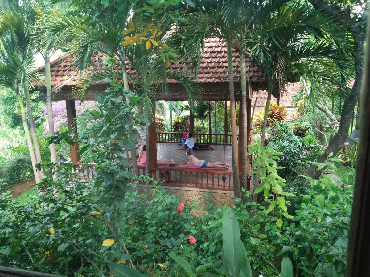 Shanti Natural Panorama View Hotel Singaraja  Exterior photo